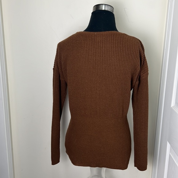 Majora Knit Front Lace Up Brown Sweater Size XL - Picture 7 of 8